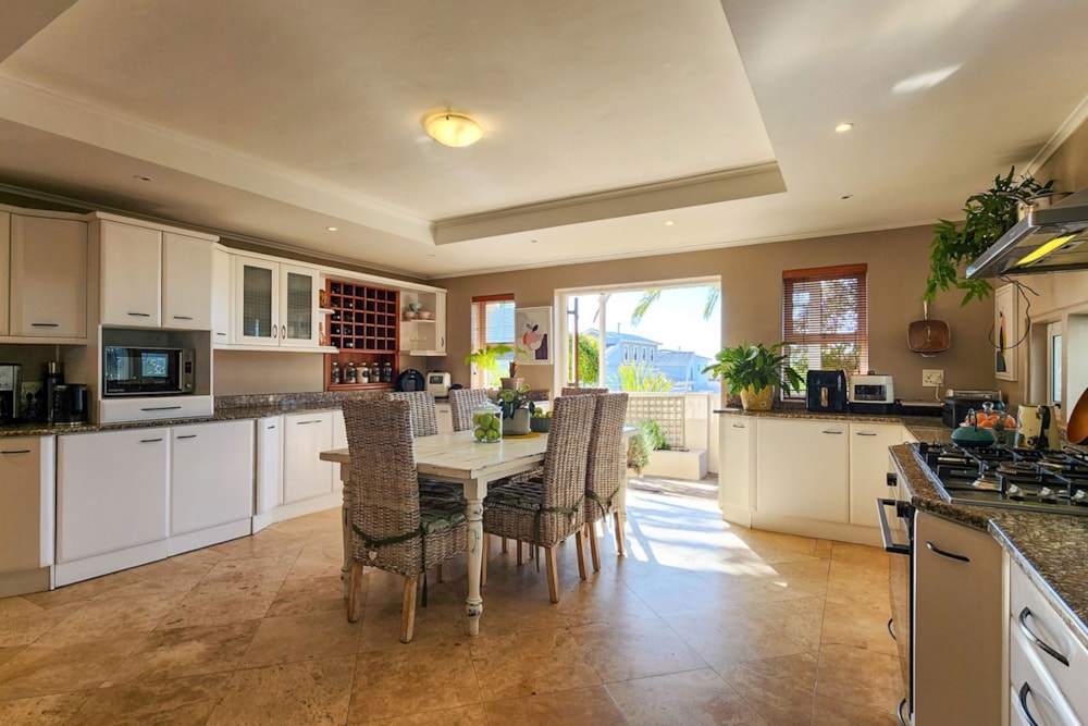 House for sale in West Beach, Blouberg - 1TV1701973 House for sale in West Beach, Blouberg - 1TV1701973