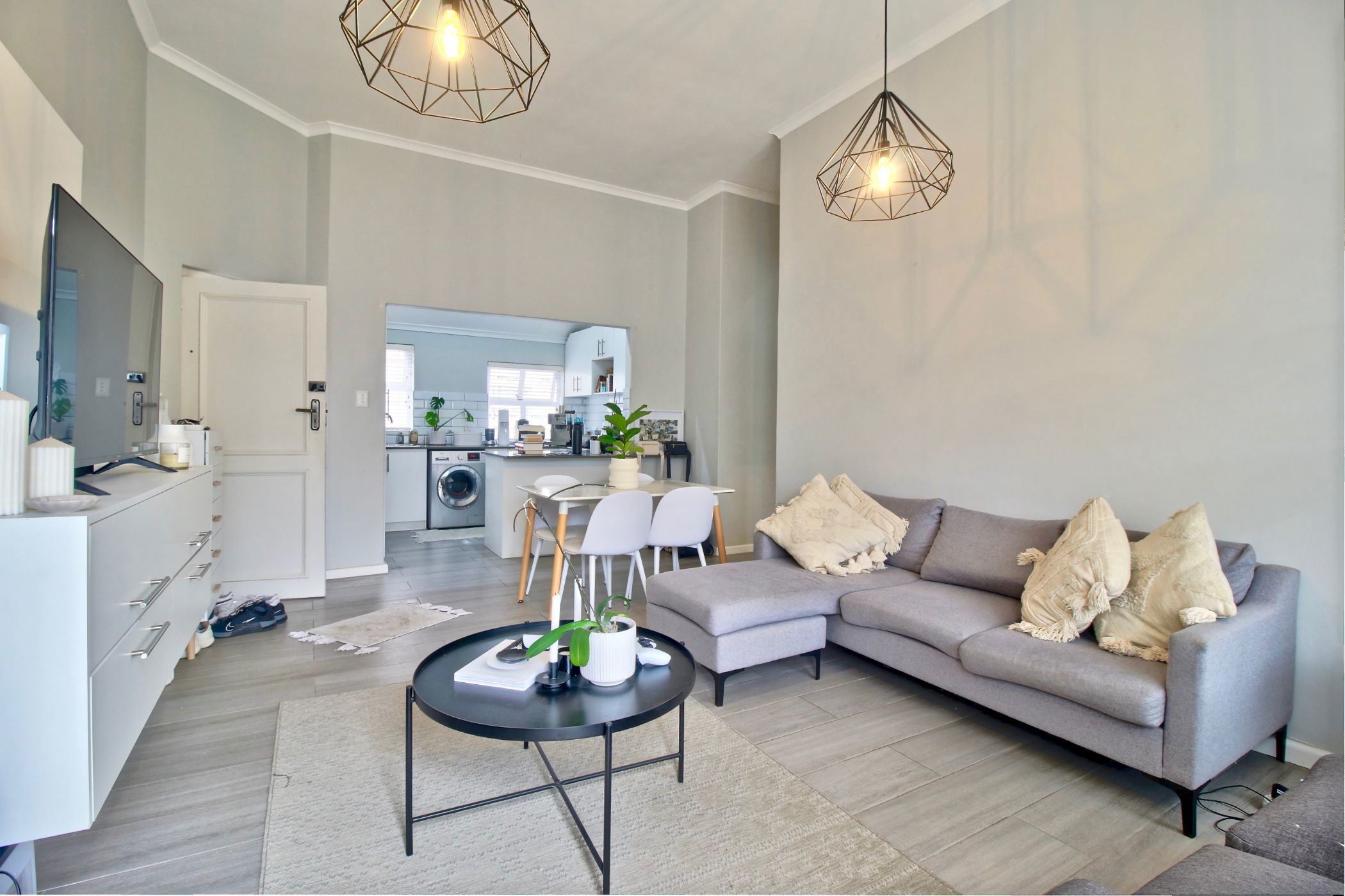 Apartment sold in Edgemead - 1PLA1641977