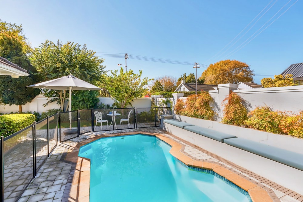 House sold in Bishopscourt Village - KW1700957 House sold in Bishopscourt Village - KW1700957