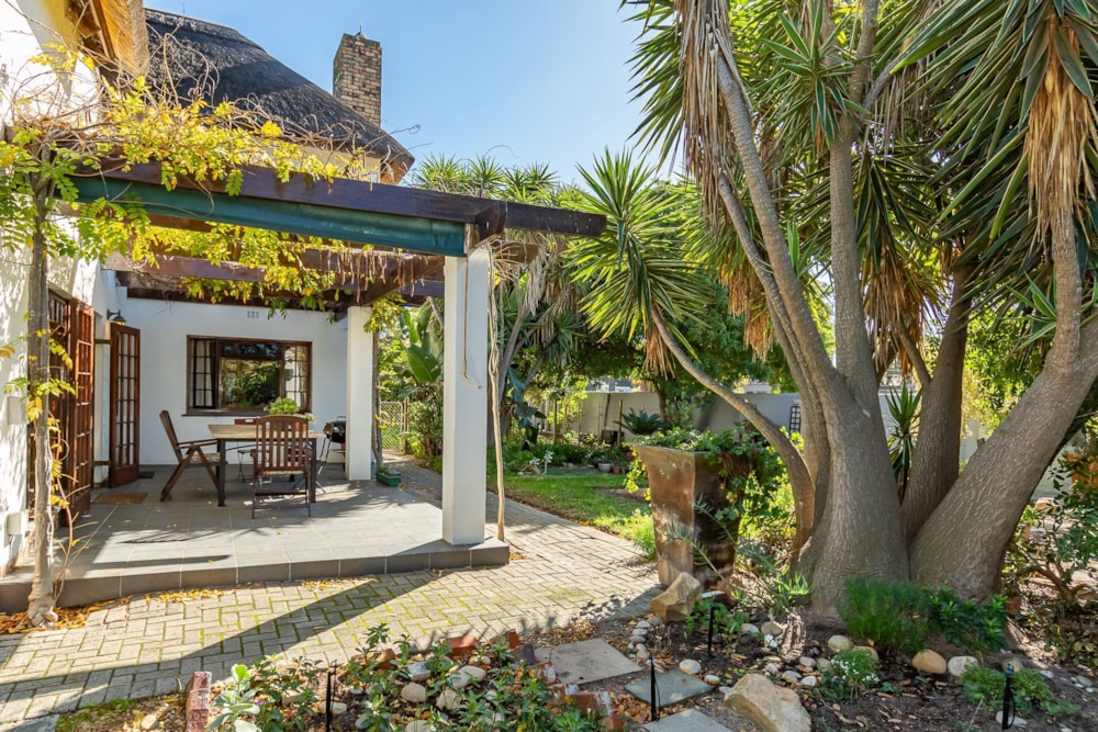 House sold in Pinelands, Cape Town - KW1701569 House sold in Pinelands, Cape Town - KW1701569