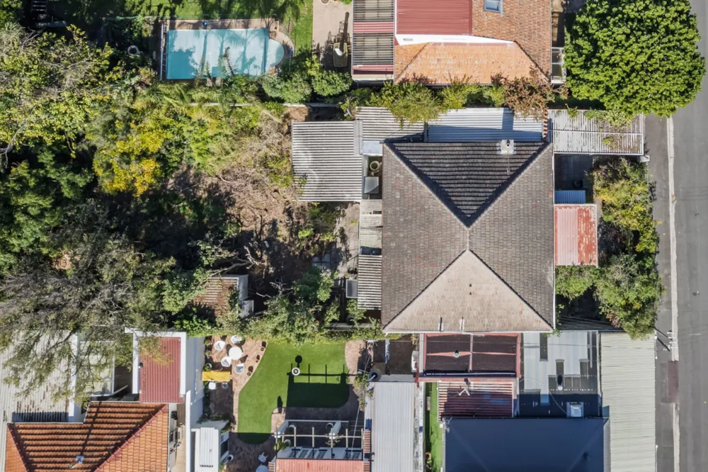 House sold in Rondebosch Park Estate - KW1699283 House sold in Rondebosch Park Estate - KW1699283