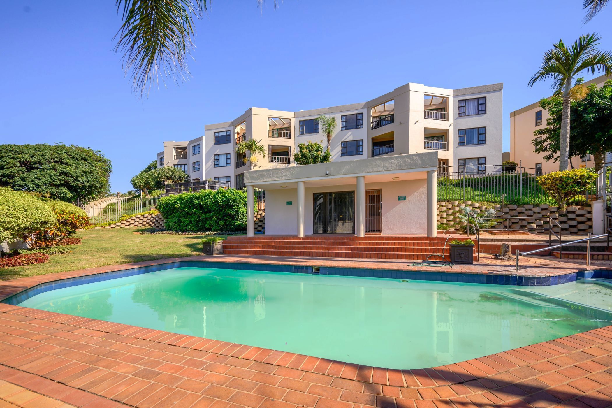 Apartment for sale in uMhlanga Rocks - 1ND1702699