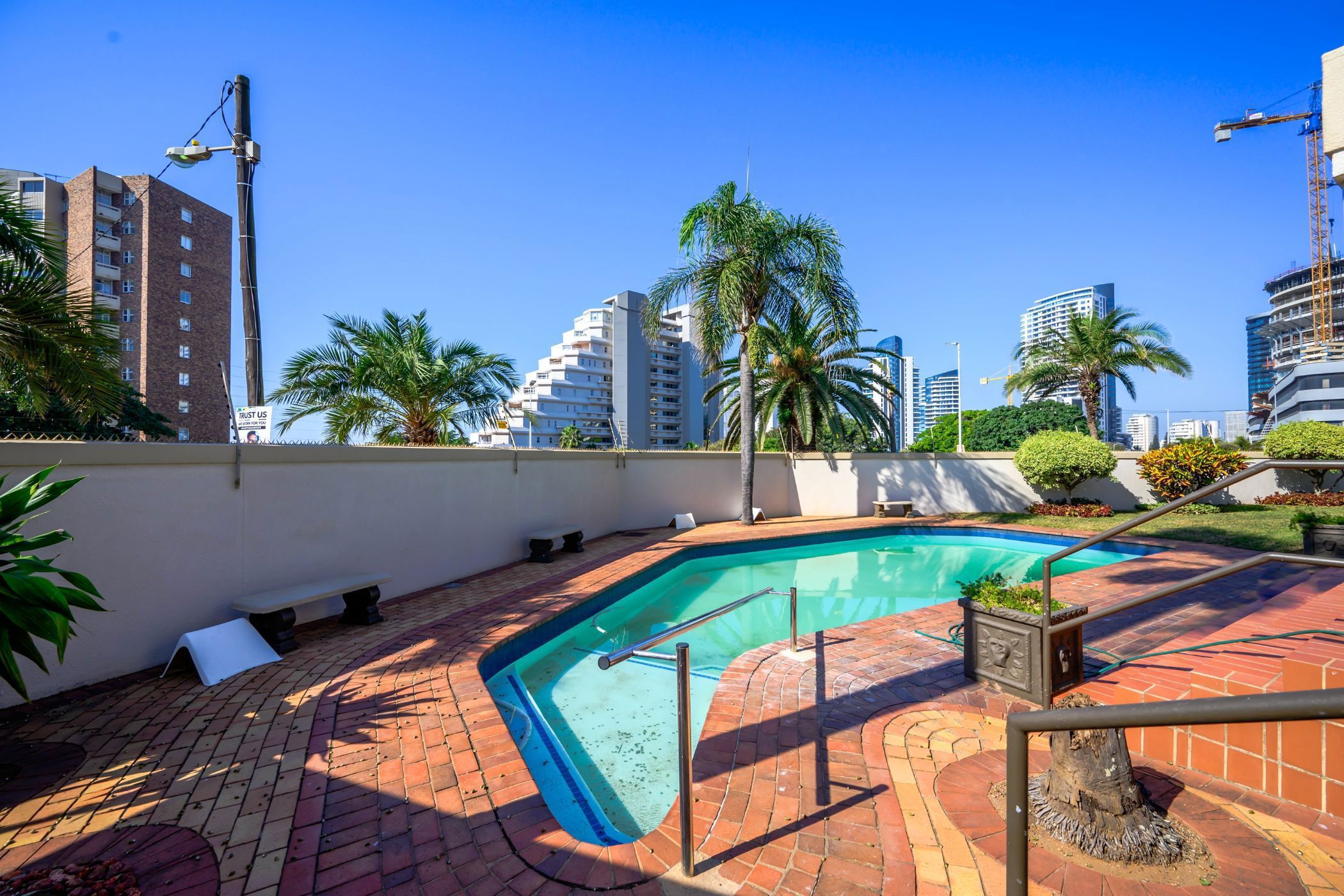 Apartment for sale in uMhlanga Rocks - 1ND1702699