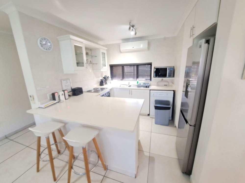 Apartment for sale in uMhlanga Rocks - 1ND1702699 Apartment for sale in uMhlanga Rocks - 1ND1702699