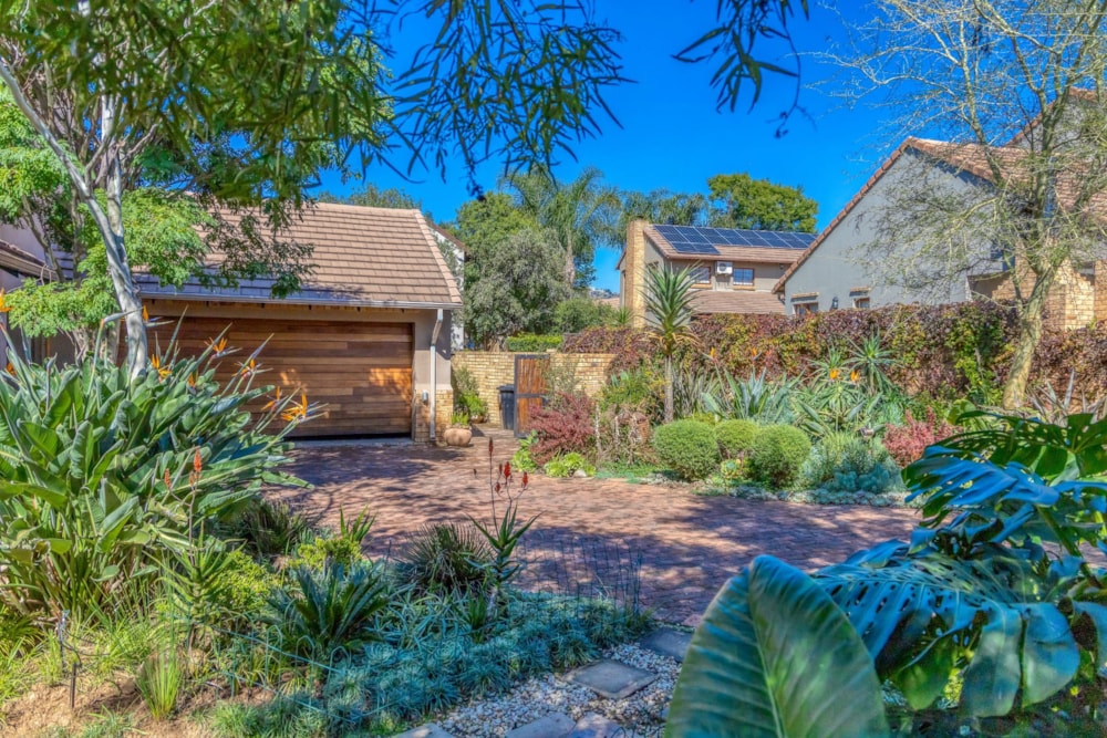 House for sale in Willowbrook - RAN1698982 House for sale in Willowbrook - RAN1698982