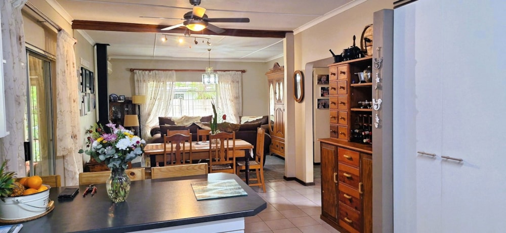 House for sale in Wesbank, Oudtshoorn - 1OU1667476 House for sale in Wesbank, Oudtshoorn - 1OU1667476