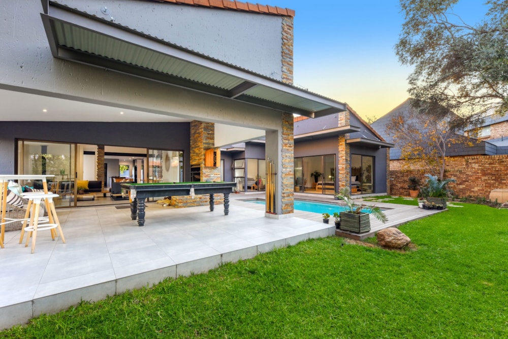 House for sale in Dainfern Golf Estate - FW1700323 House for sale in Dainfern Golf Estate - FW1700323