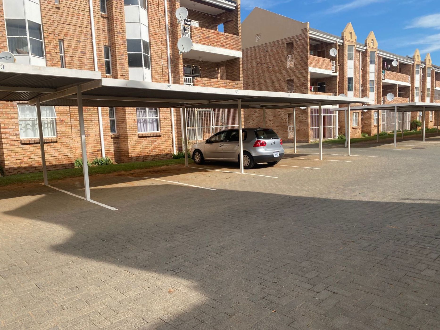 Apartment for sale in Willows - 1BX1700905