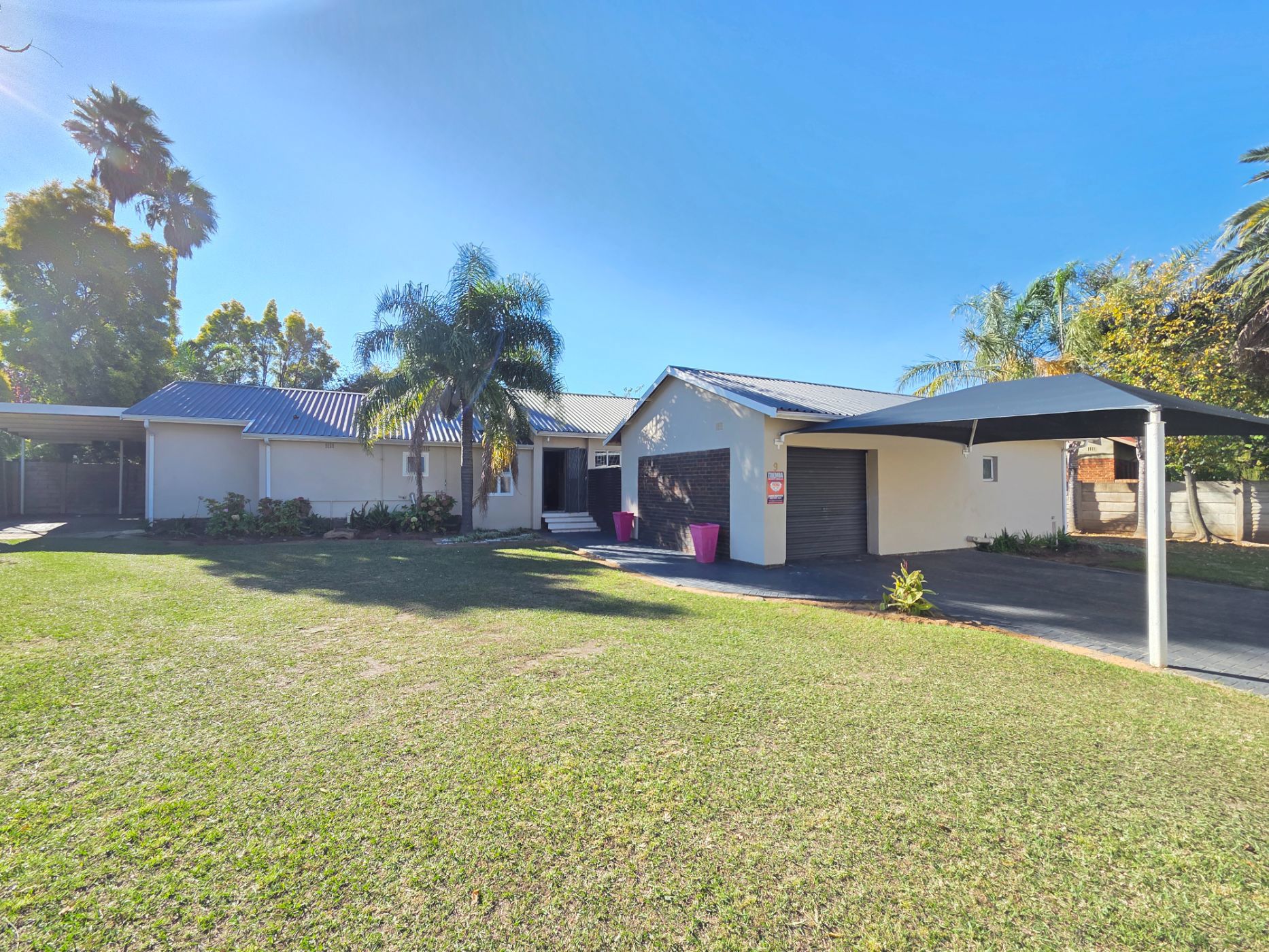 House for sale in Hutten Heights - 1NW1702065