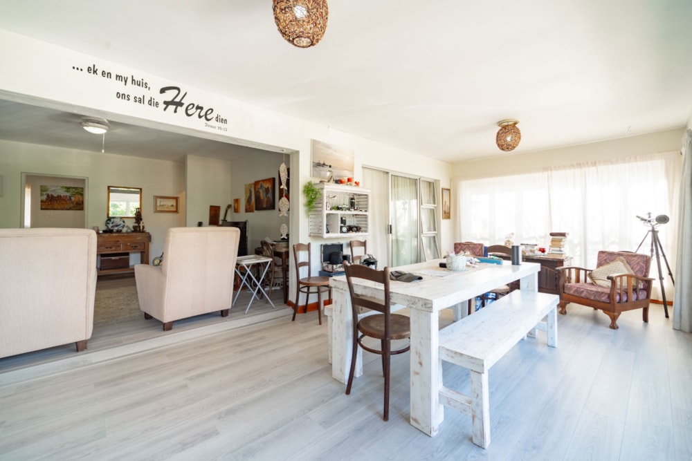 Apartment for sale in Salt Rock - 1BD1699875