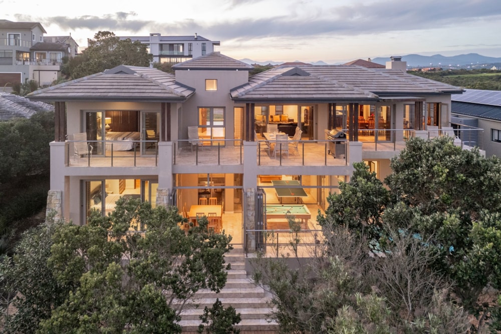 House sold in Pezula Golf Estate - 1KG1700842 House sold in Pezula Golf Estate - 1KG1700842