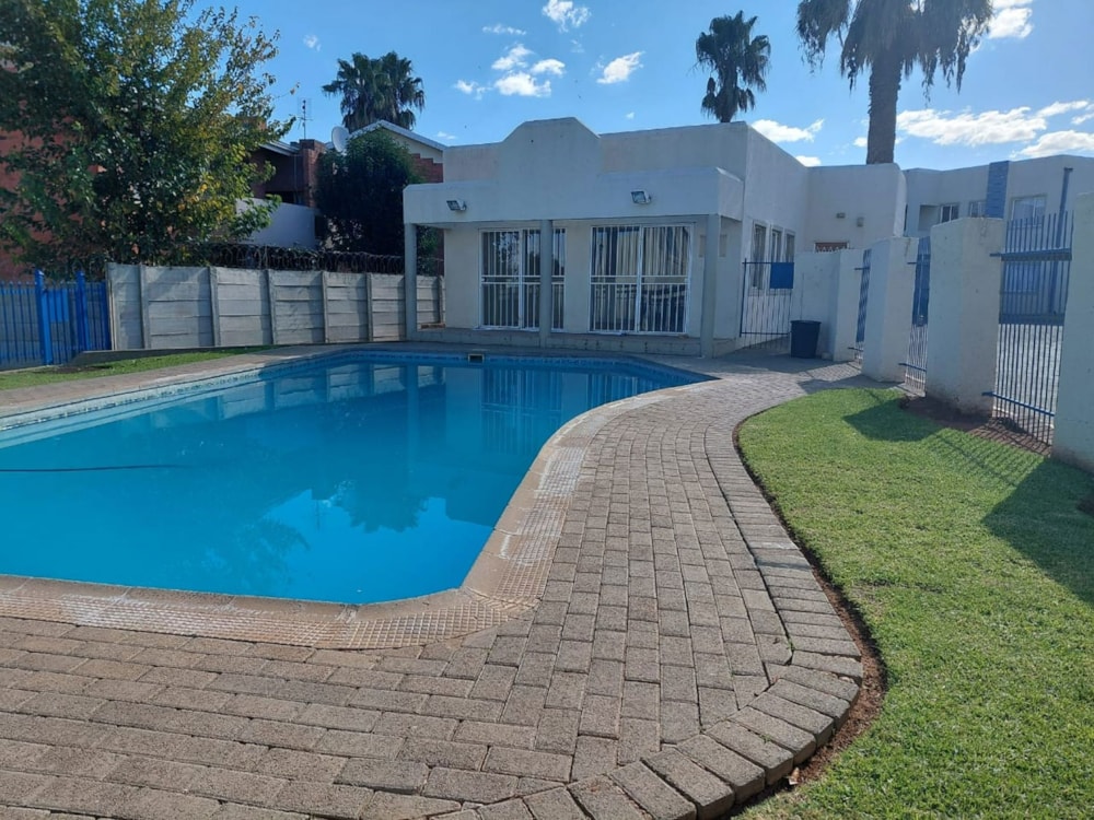 Apartment for sale in Langenhovenpark - 1BX1702215 Apartment for sale in Langenhovenpark - 1BX1702215