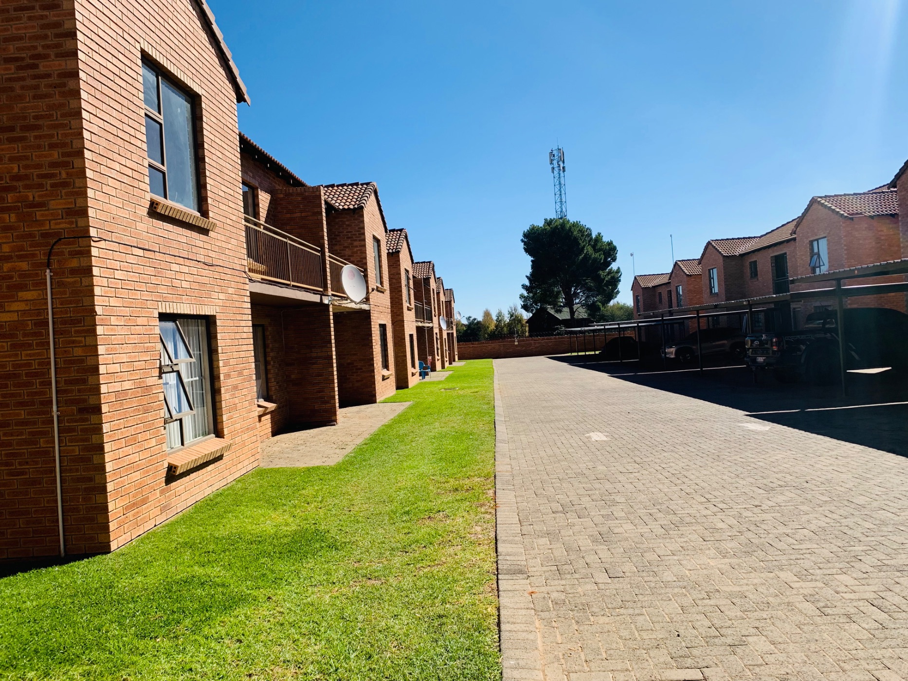 Townhouse for sale in Langenhovenpark - 1BX1699785