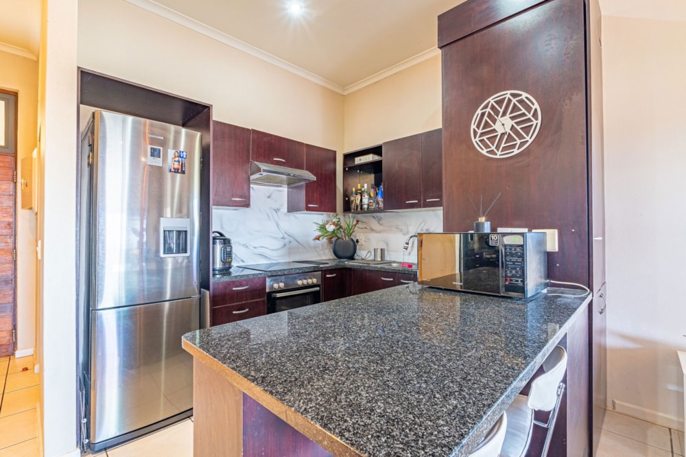 Apartment for sale in Bryanston - HP1702517