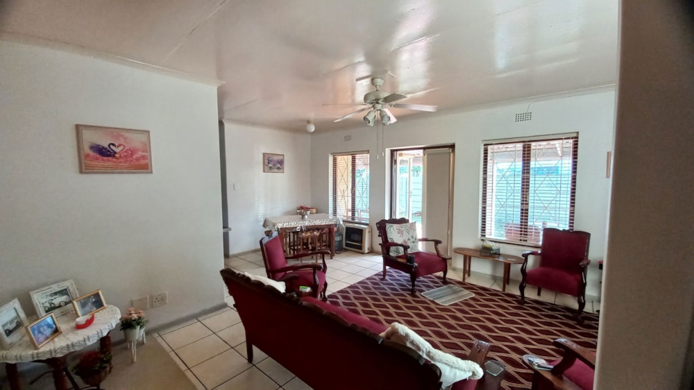 Double-storey house for sale in Heidelberg, Garden Route - 1SR1702441