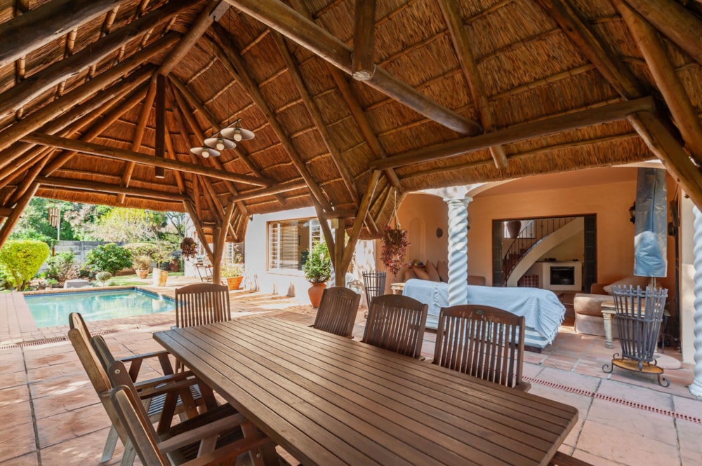 Double-storey house for sale in Linksfield - BED1705875 Double-storey house for sale in Linksfield - BED1705875