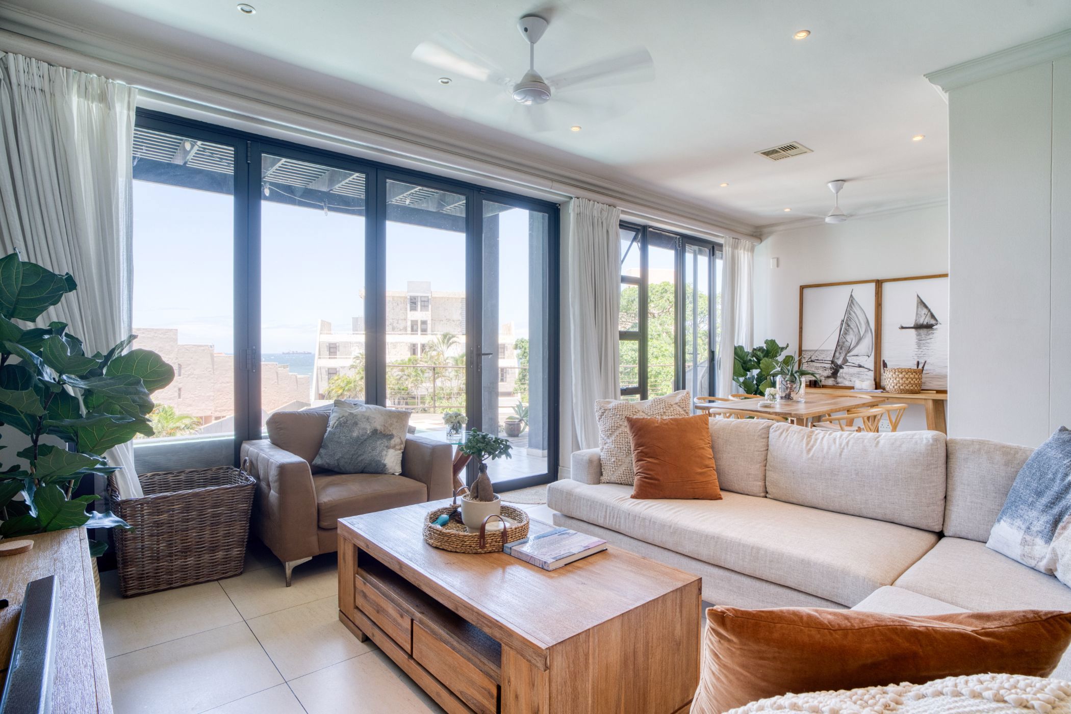 Apartment for sale in uMhlanga Rocks - 1ND1705354