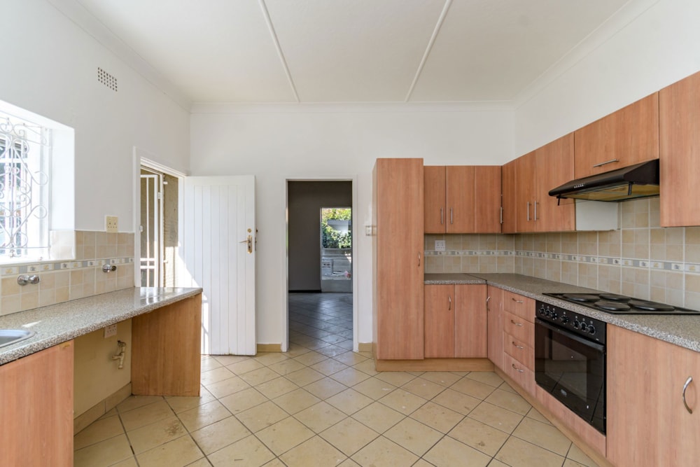 House for sale in Farrarmere - EN1703679 House for sale in Farrarmere - EN1703679