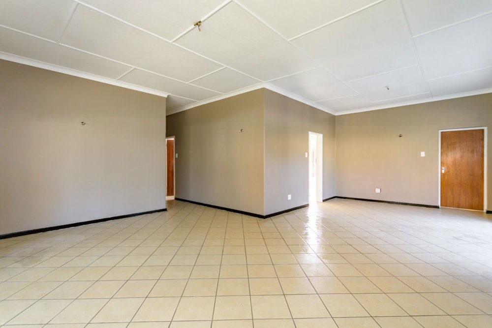 House for sale in Farrarmere - EN1703679 House for sale in Farrarmere - EN1703679