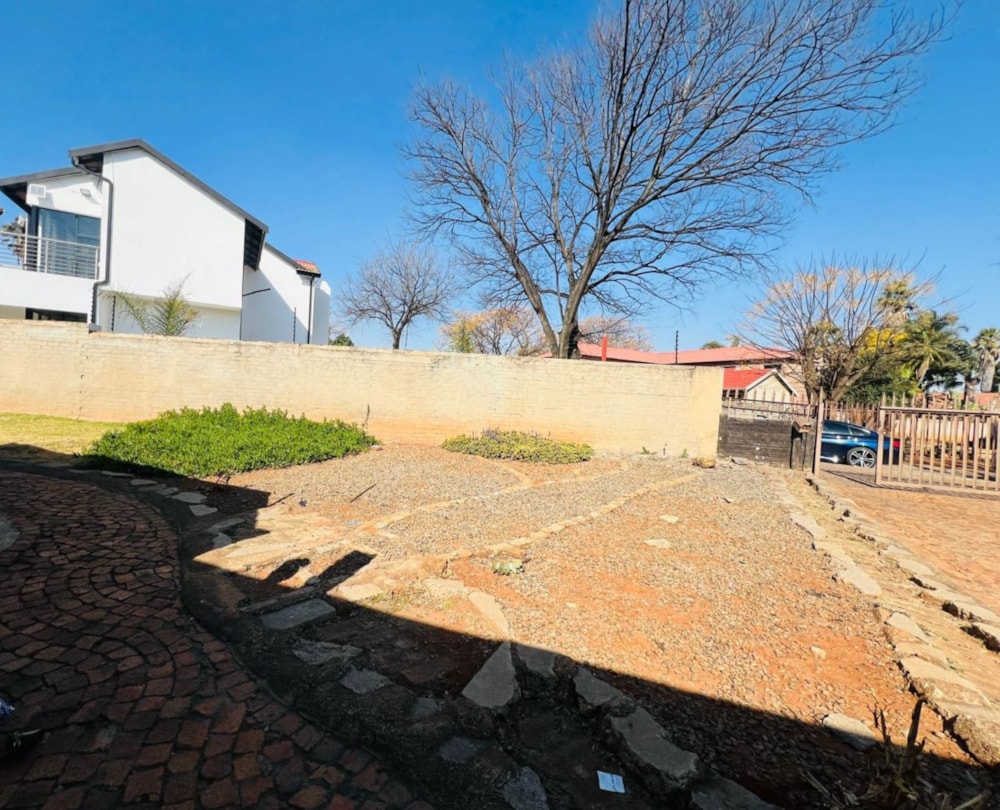 House for sale in Crystal Park - EN1705449 House for sale in Crystal Park - EN1705449