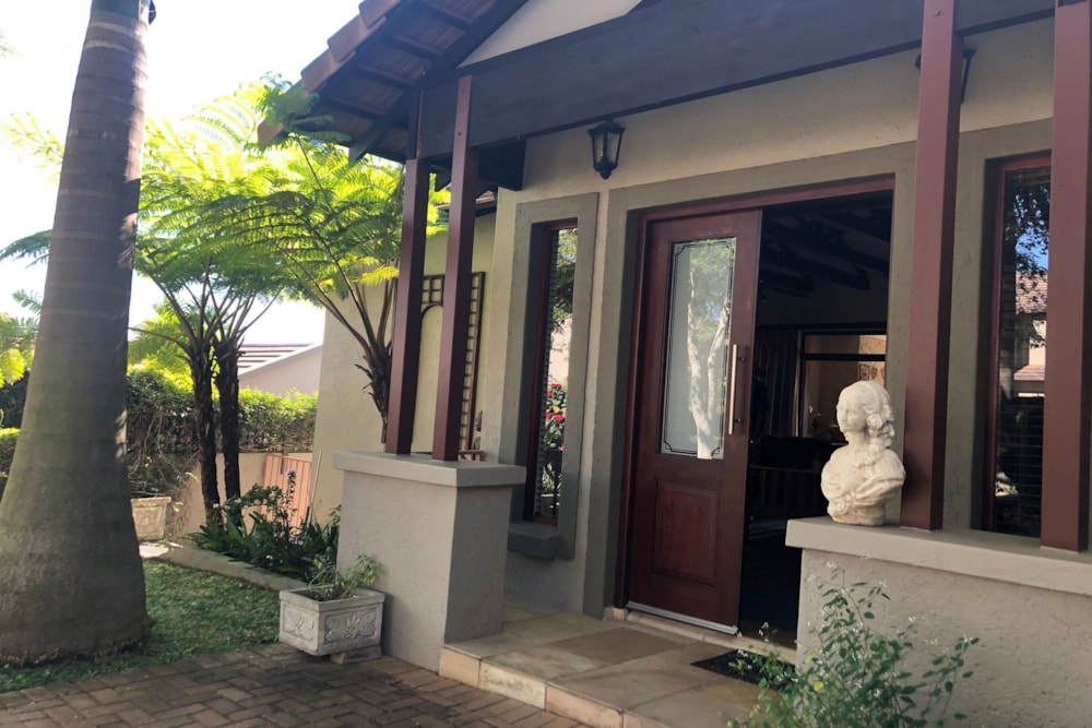 House for sale in Sonheuwel - 1NS1704728 House for sale in Sonheuwel - 1NS1704728