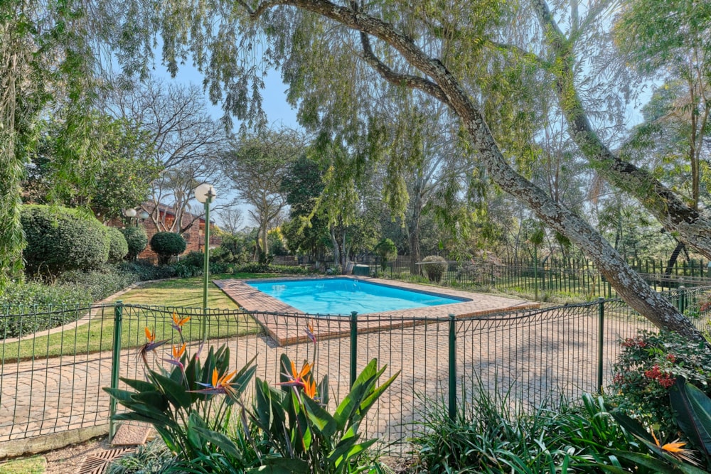 Apartment for sale in River Club, Sandton - HP1703636