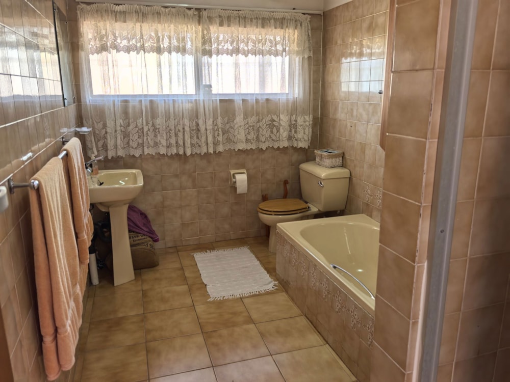 House for sale in West Acres - 1NS1703827 House for sale in West Acres - 1NS1703827