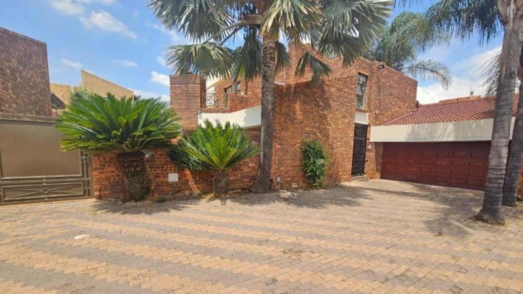 House in Alberton, Meyersdal, Ekurhuleni Ward 94 - View 2