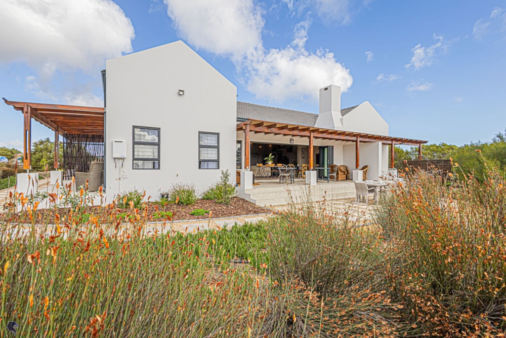 House for sale in Longacres - LA1703352 House for sale in Longacres - LA1703352