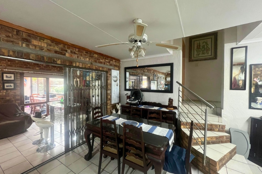 House for sale in Sonheuwel - 1NS1703616 House for sale in Sonheuwel - 1NS1703616