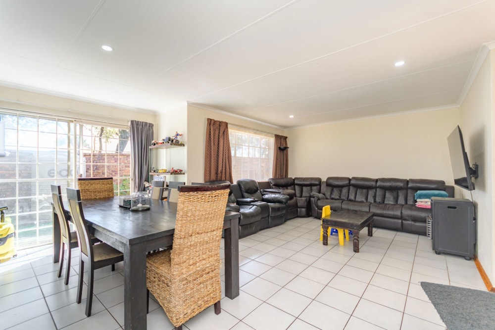 House sold in Northmead - EN1705217 House sold in Northmead - EN1705217