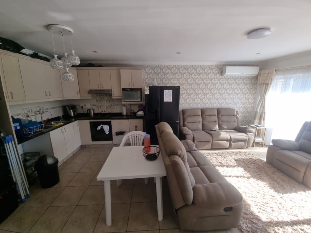 Apartment for sale in Mount Edgecombe - 1MT1703809 Apartment for sale in Mount Edgecombe - 1MT1703809