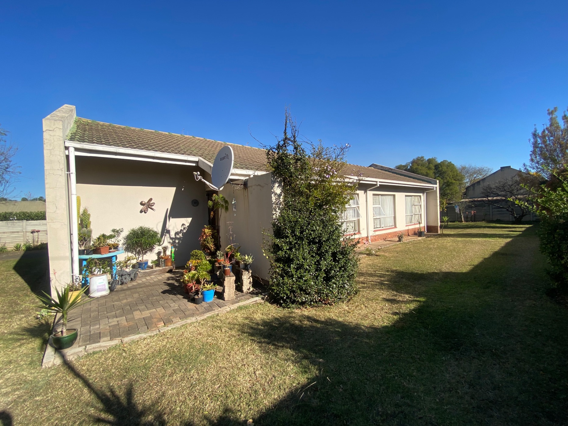 House for sale in Hutten Heights - 1NW1704057