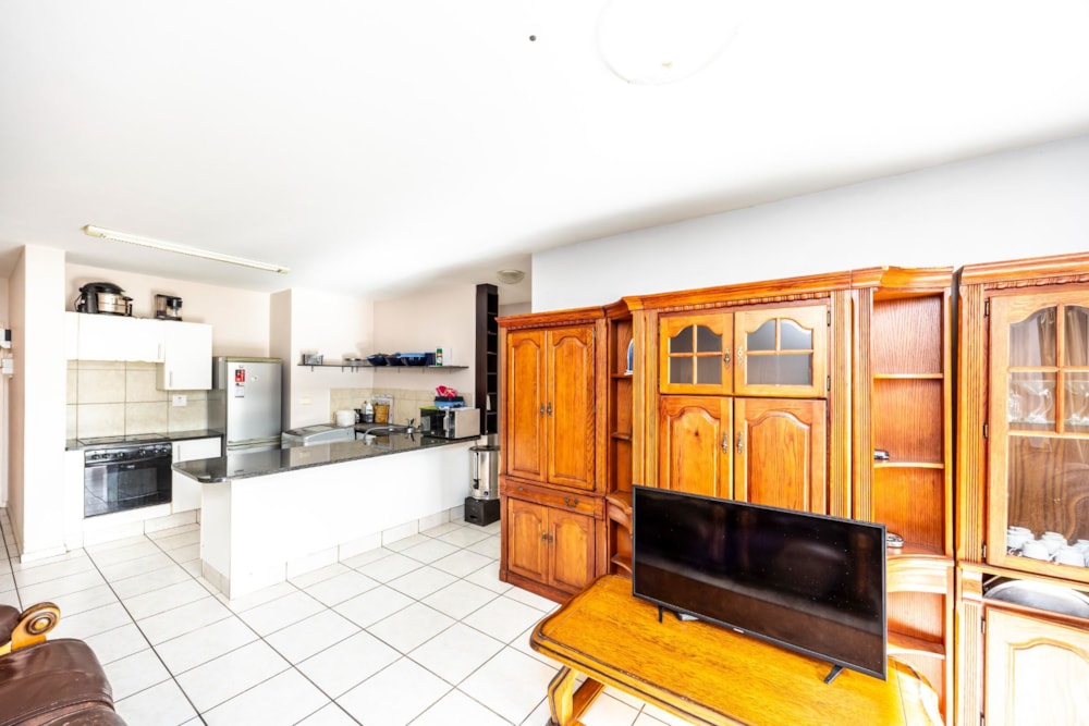 Apartment for sale in Beacon Bay - 1EZ1704006