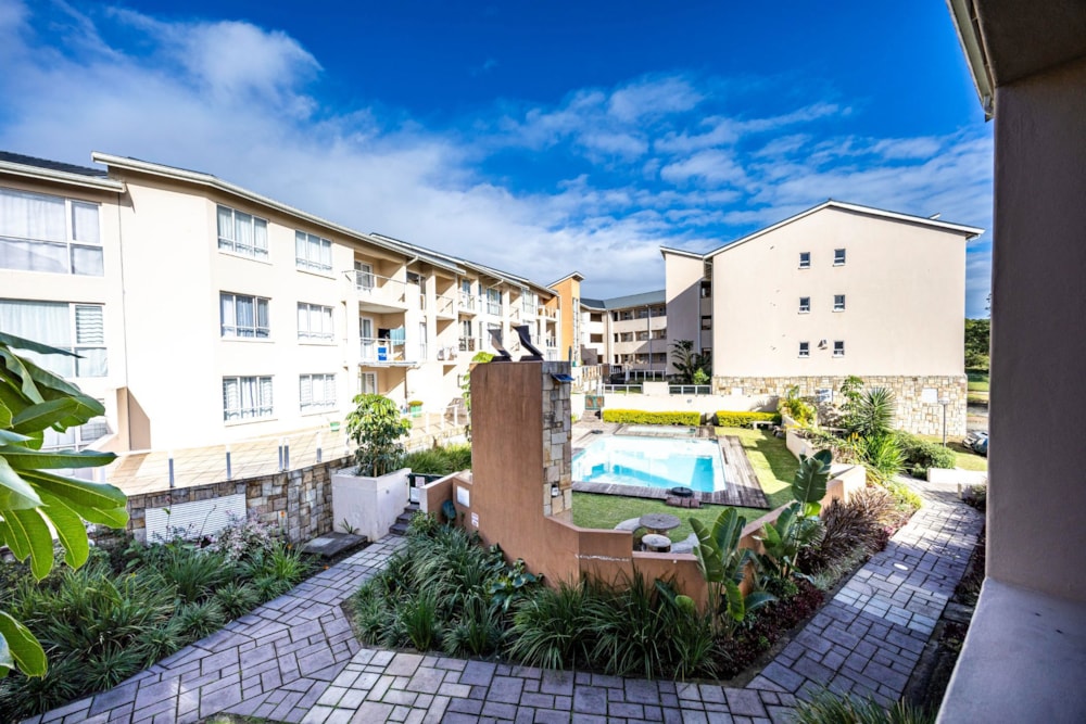 Apartment for sale in Beacon Bay - 1EZ1704006