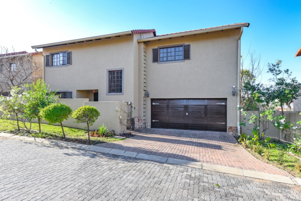 House for sale in Broadacres - FW1705421 House for sale in Broadacres - FW1705421