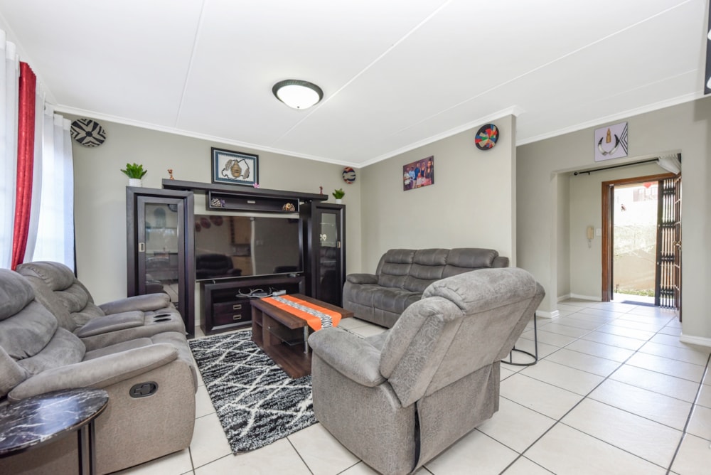 House for sale in Broadacres - FW1705421 House for sale in Broadacres - FW1705421