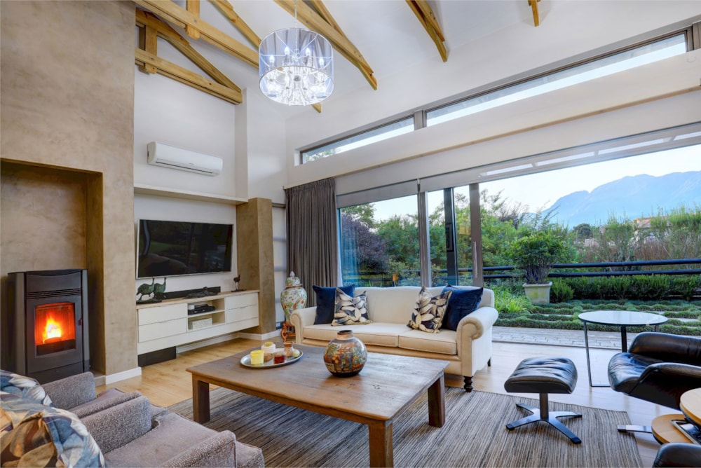 House for sale in Earl's Court - GEO1703242 House for sale in Earl's Court - GEO1703242