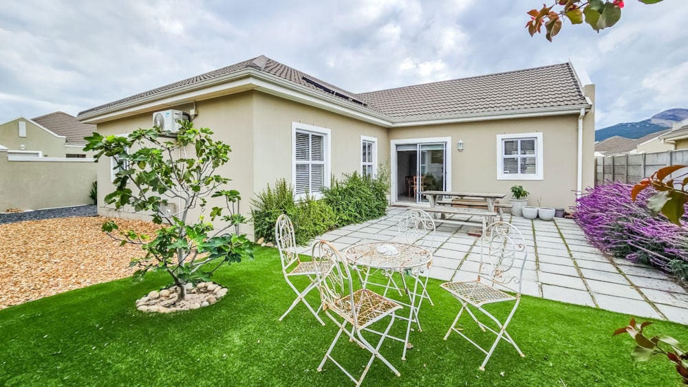 Single-storey house for sale in Paarl South - TK1698361