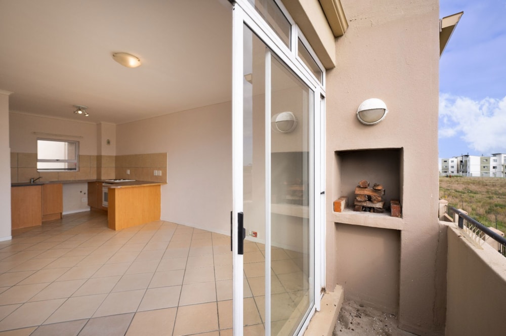 Apartment for sale in Whispering Pines - SW1703052 Apartment for sale in Whispering Pines - SW1703052