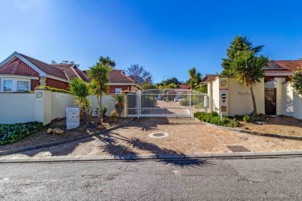 House for sale in Helena Heights - SW1703838