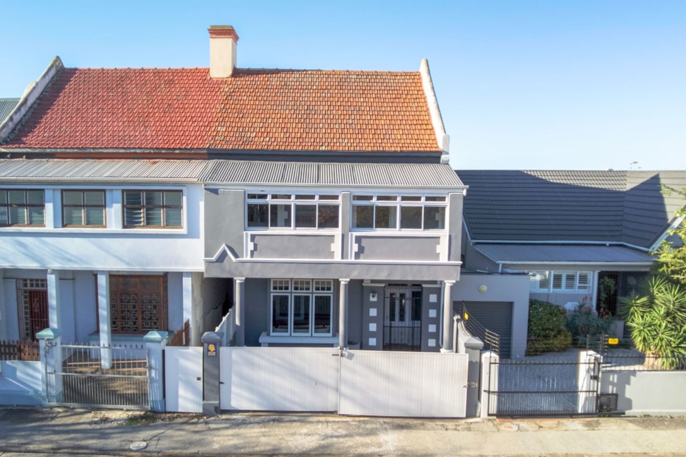 House for sale in Richmond Hill - 1PLZ1702947