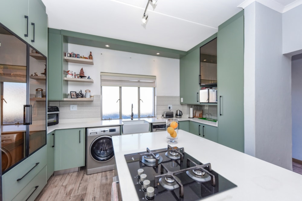 Loft sold in Douglasdale - FW1702924 Loft sold in Douglasdale - FW1702924