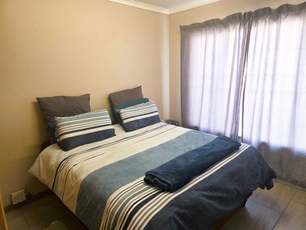 Townhouse for sale in Uitsig, Bloemfontein - 1BX1703721