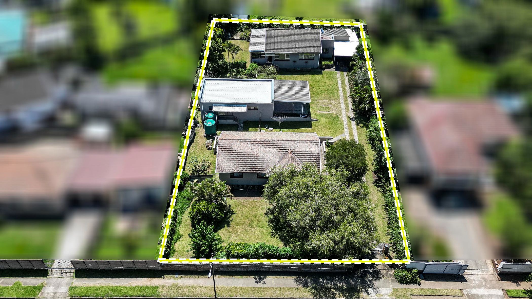 House sold in Chiselhurst - 1EZ1705576