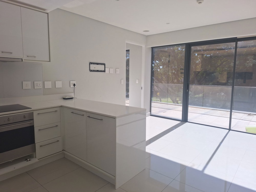 Apartment let in Rosebank, Johannesburg - JBL1703680 Apartment let in Rosebank, Johannesburg - JBL1703680