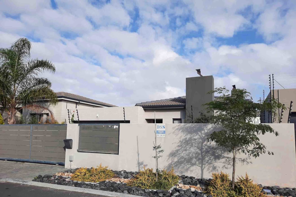 House sold in Parklands North - 1TV1704766 House sold in Parklands North - 1TV1704766