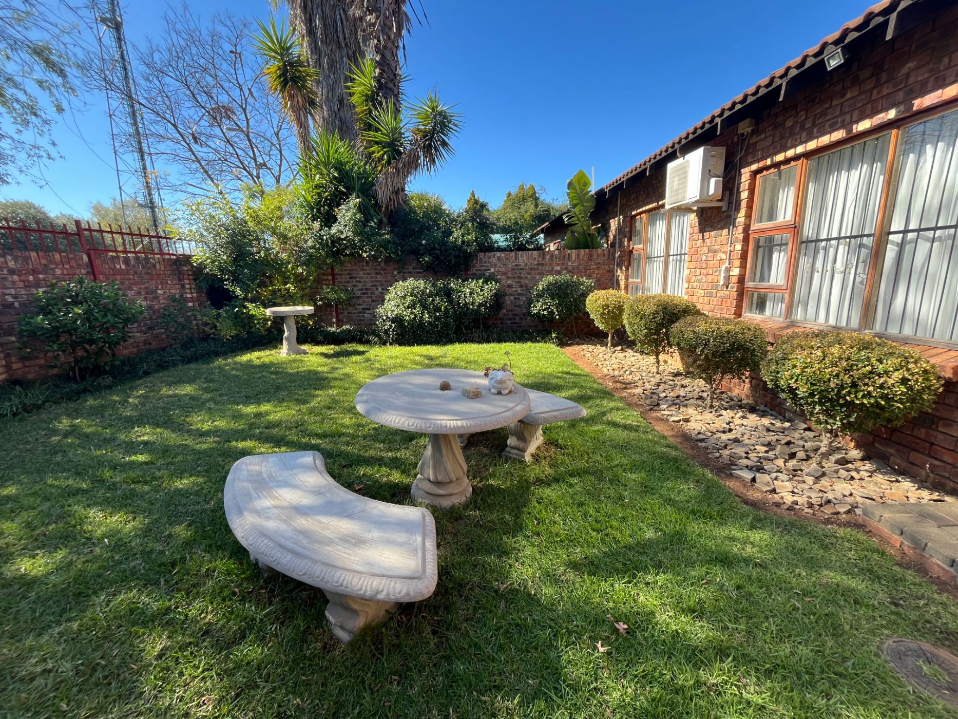 Townhouse for sale in Langenhovenpark - 1BX1702835