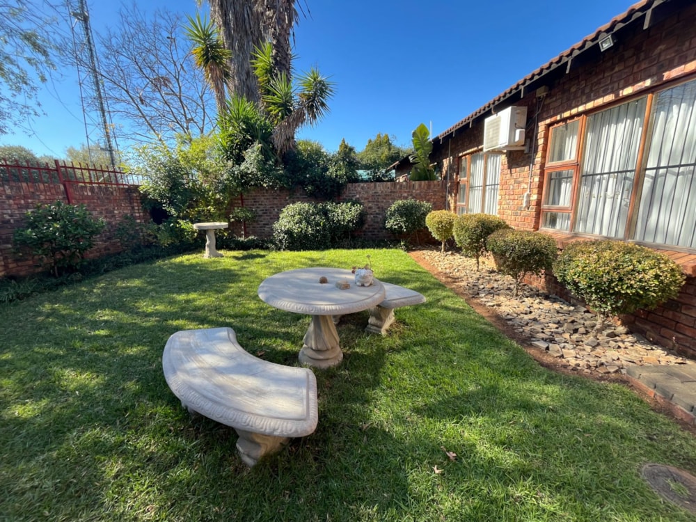 Townhouse for sale in Langenhovenpark - 1BX1702835