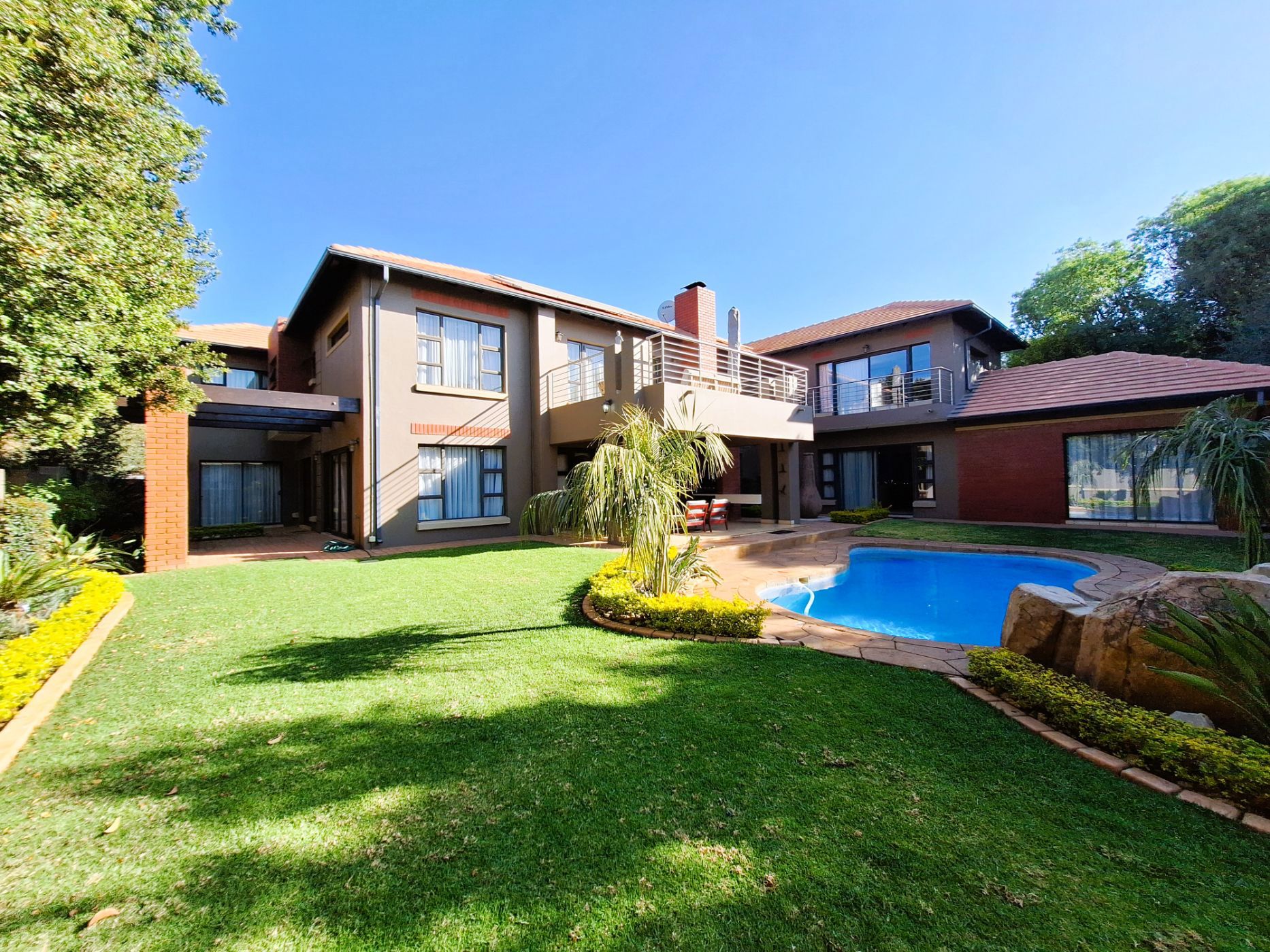 House for sale in Midstream Estate - CN1703304